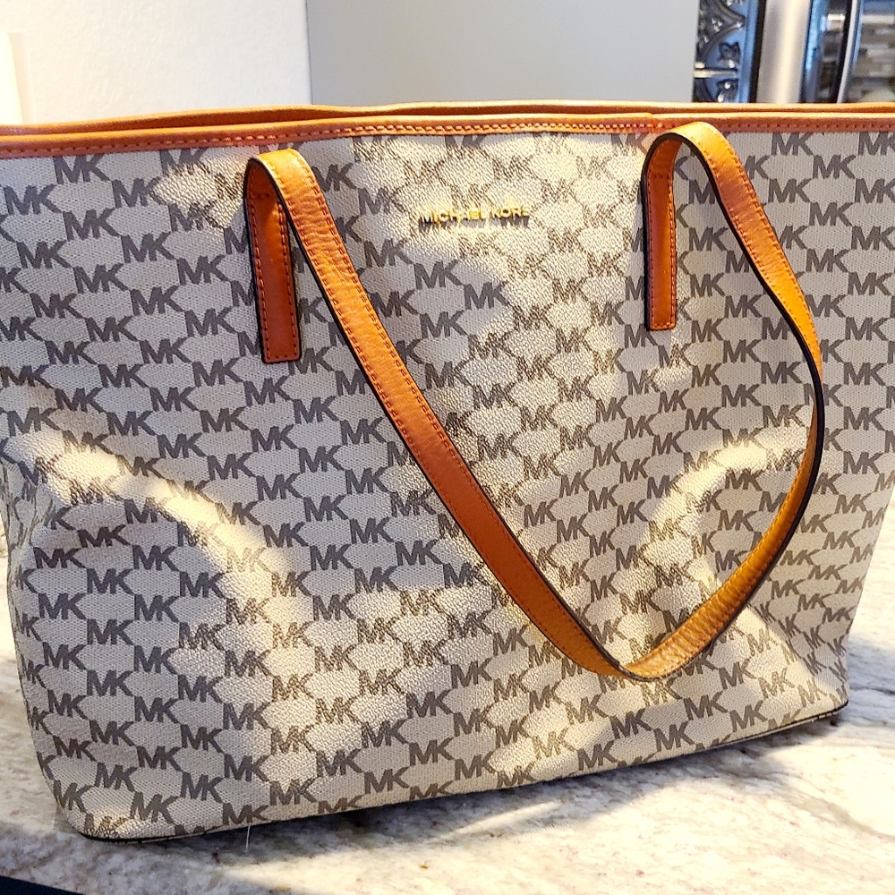 MICHAEL KORS PURSE
